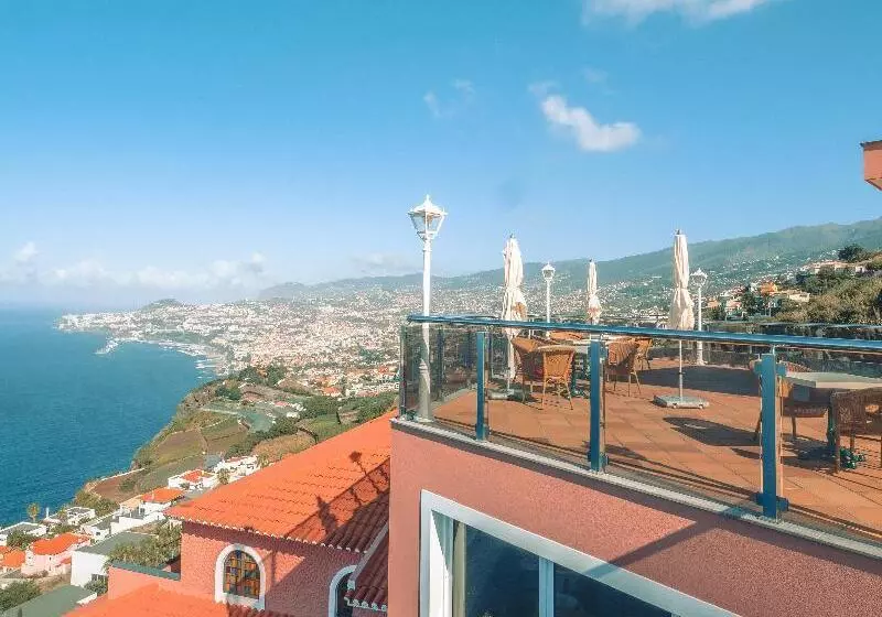 ホテル Ocean Gardens