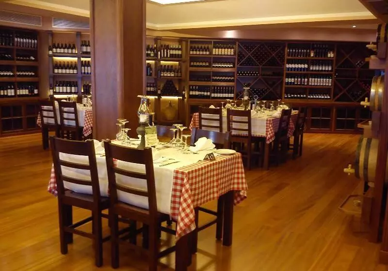 ホテル Ocean Gardens