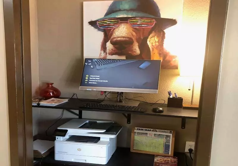 هتل Sonesta Simply Suites Detroit Ann Arbor