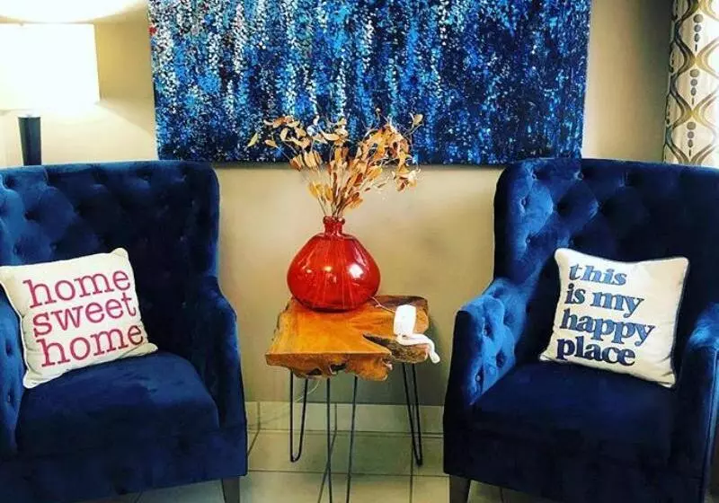 هتل Sonesta Simply Suites Detroit Ann Arbor