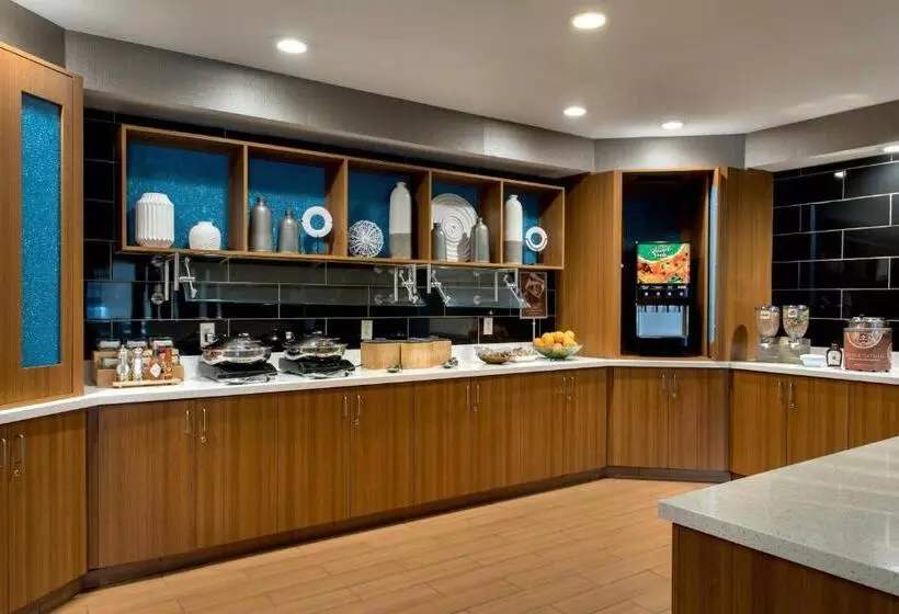 בית מלון כפרי Springhill Suites Danbury