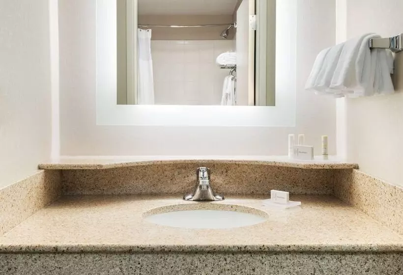 호텔 Springhill Suites By Marriott Cleveland Solon