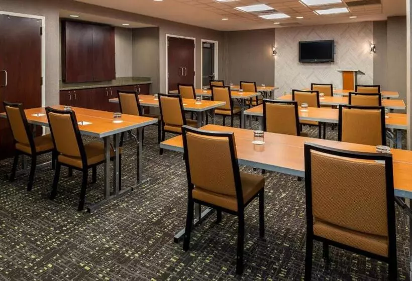 هتل Springhill Suites By Marriott Pittsburgh North Shore