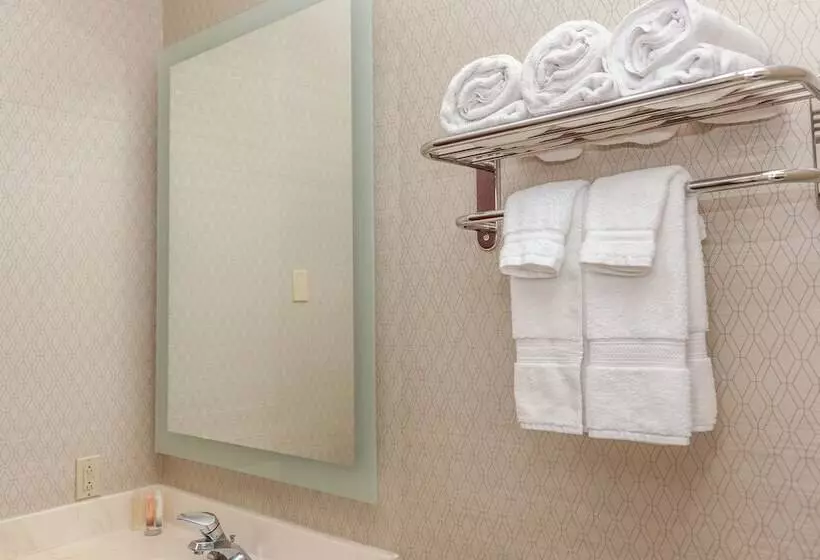 Отель The Conwell Inn