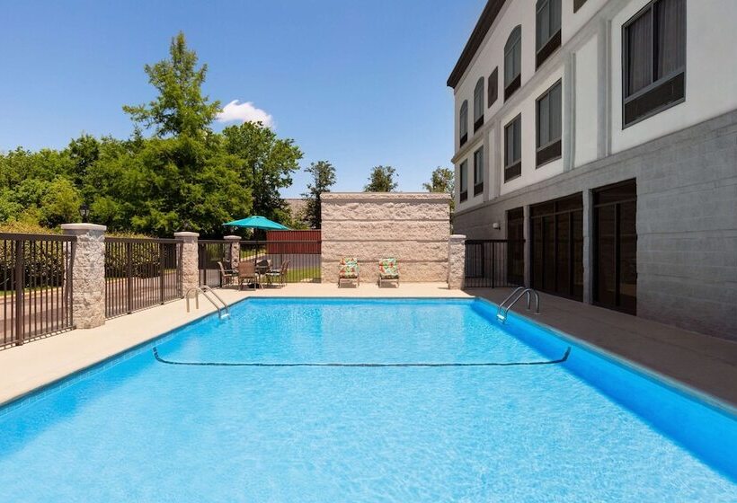 Szálloda Wingate By Wyndham Montgomery