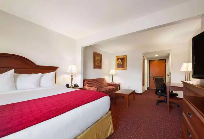 Отель Wingate By Wyndham Parkersburg Vienna