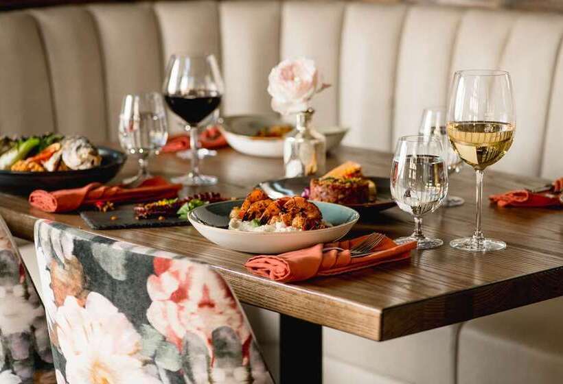 The Terrace Hotel Lakeland, Tapestry Collection By Hilton