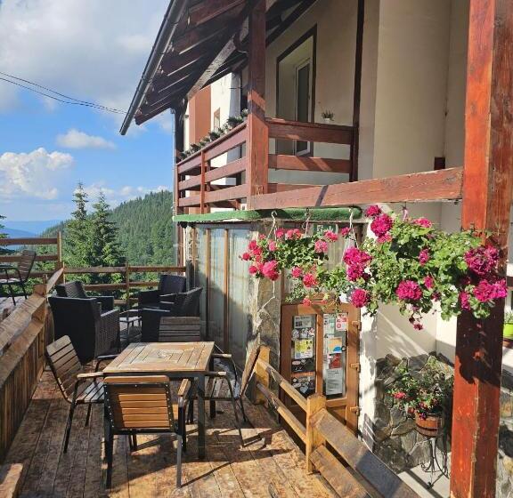 هتل Cabana Edelweiss