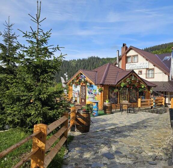 هتل Cabana Edelweiss