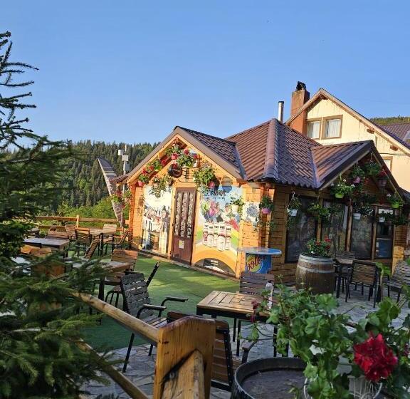 هتل Cabana Edelweiss