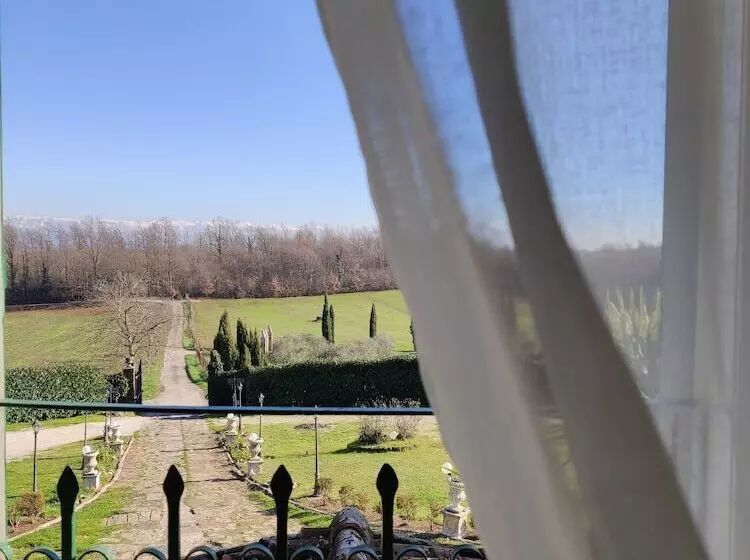 ホテル Dimora Marella Patrica   Frosinone