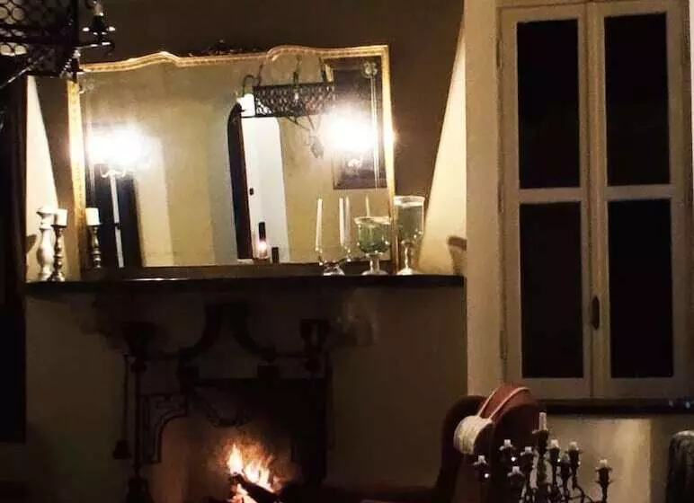 ホテル Dimora Marella Patrica   Frosinone