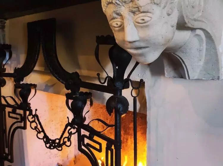 ホテル Dimora Marella Patrica   Frosinone