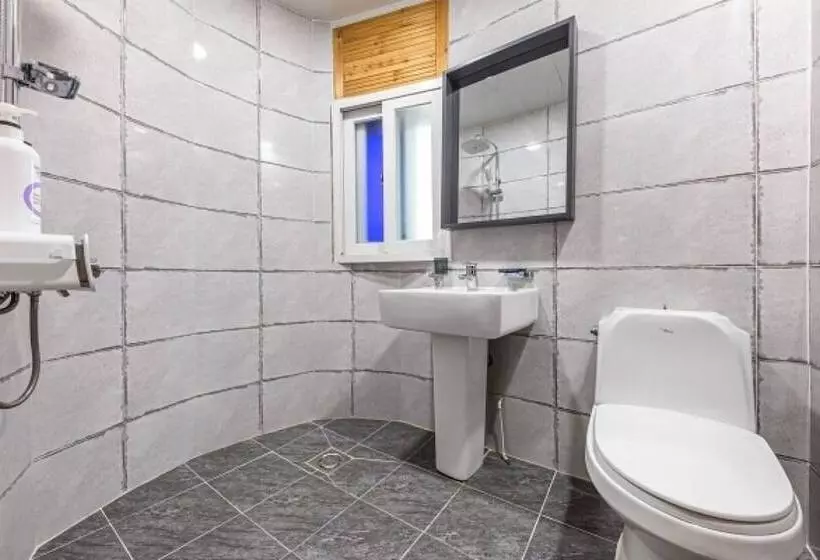 Hotelli Eumseong Haru