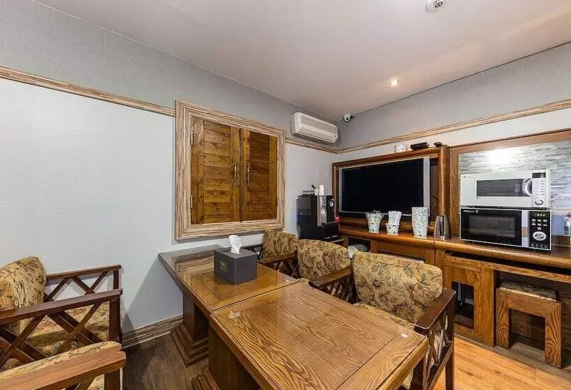 Hotelli Eumseong Haru