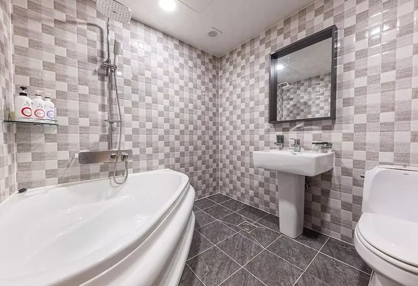 Hotelli Eumseong Haru