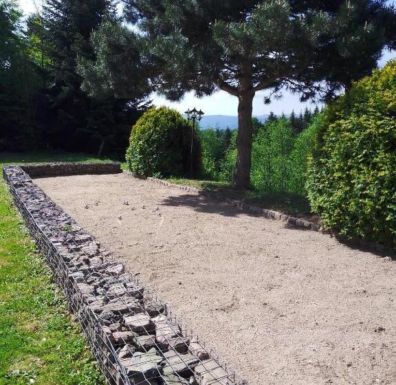 ホテル La Belle Charbonnière