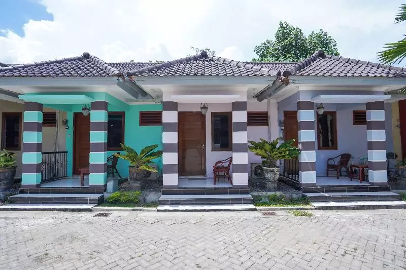 Hotelli Oyo 2715  Madinah Syariah