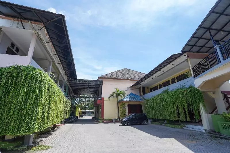 Hotelli Oyo 2715  Madinah Syariah