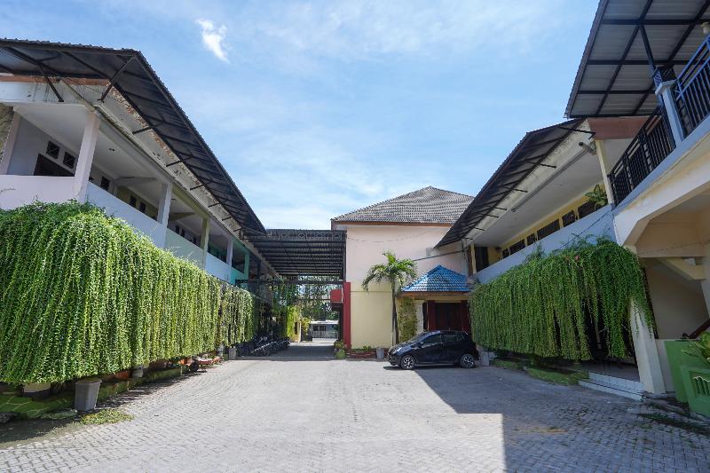 Отель Oyo 2715 Madinah Syariah