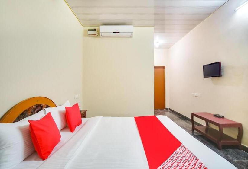 Hotel Oyo 65953  Shashva Park