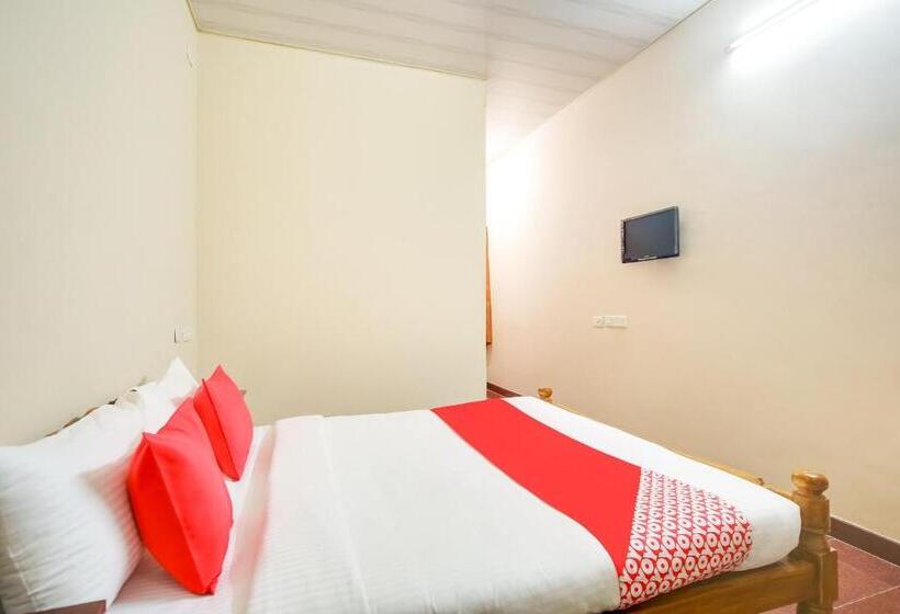 Hotel Oyo 65953  Shashva Park