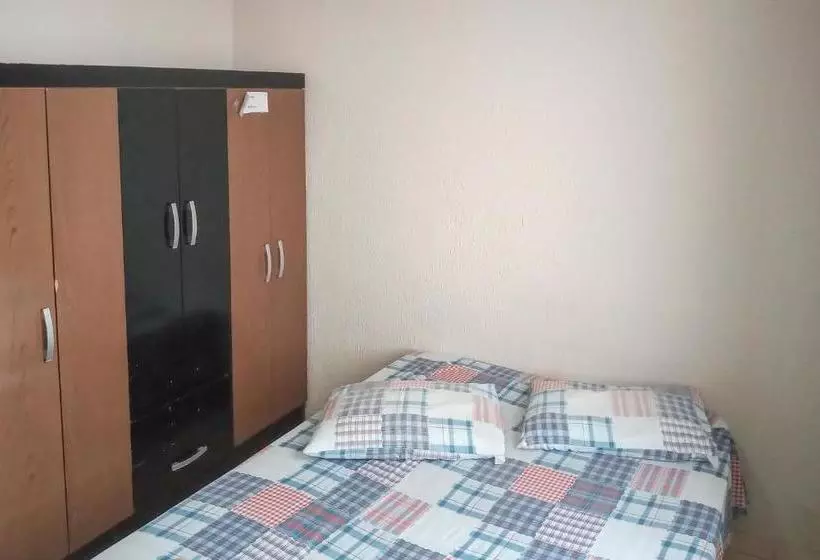 Hotelli Oyo  São Paulo In