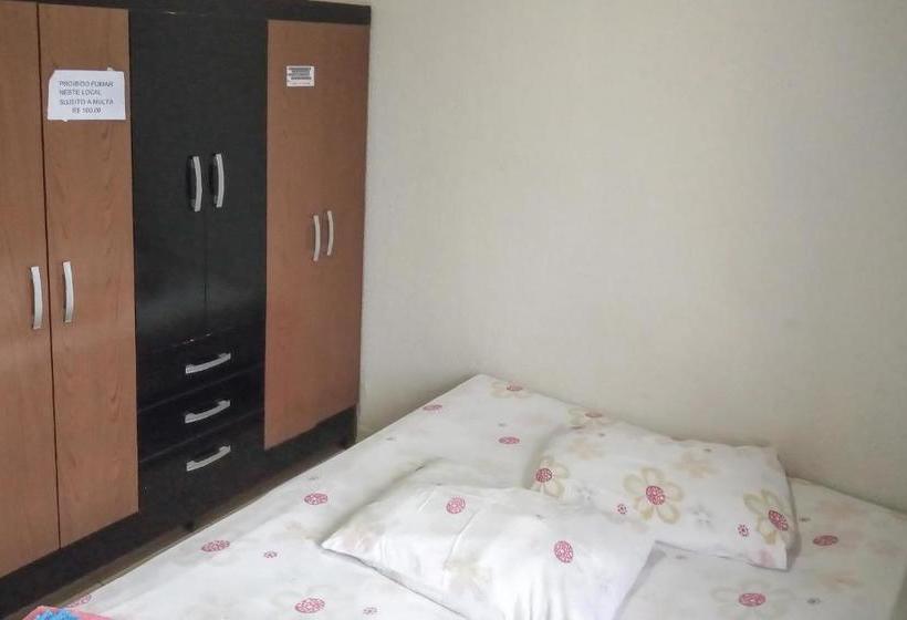 בית מלון כפרי Oyo São Paulo In