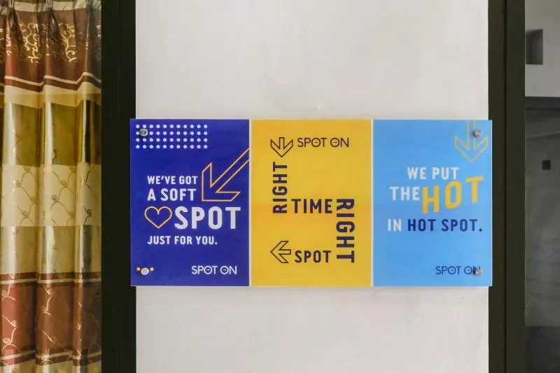 Hotelli Spot On 2723 Gatsu Kost