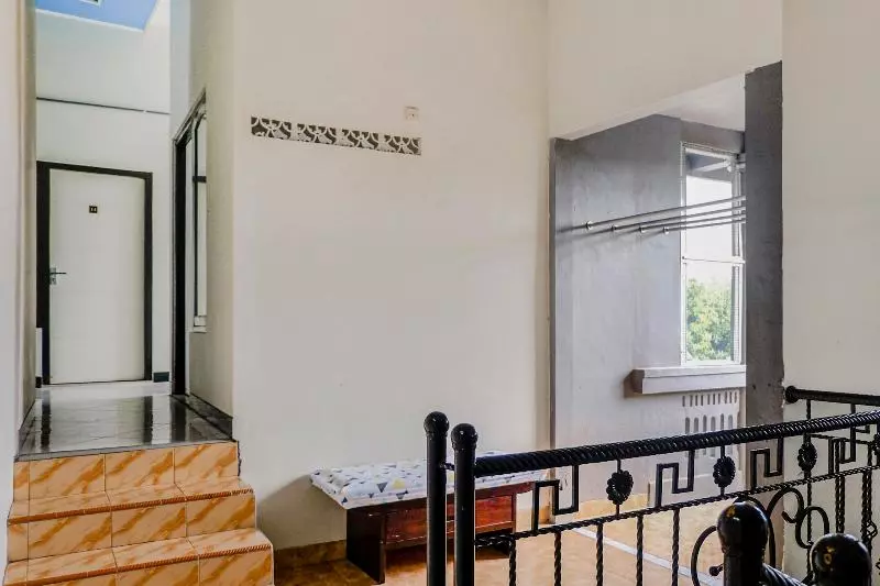 Hotelli Spot On 2723 Gatsu Kost