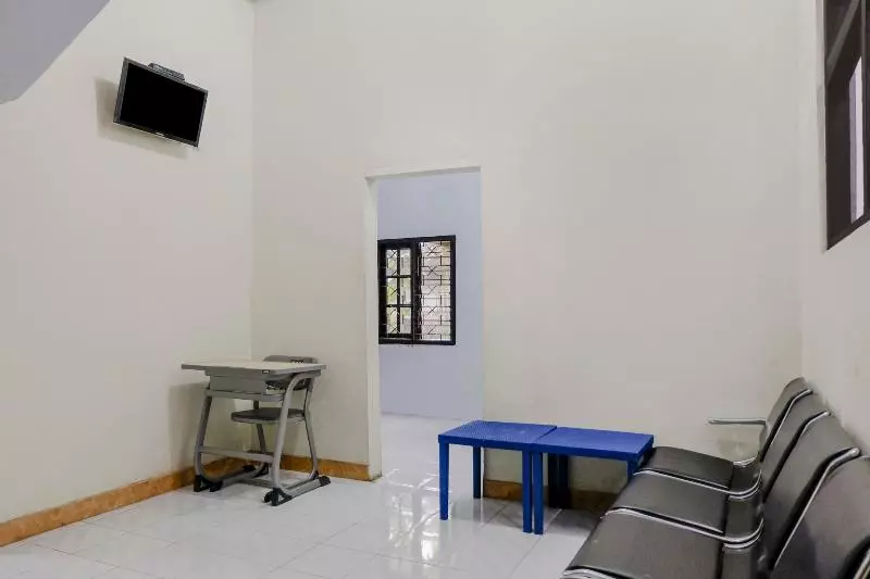 Hotelli Spot On 2723 Gatsu Kost