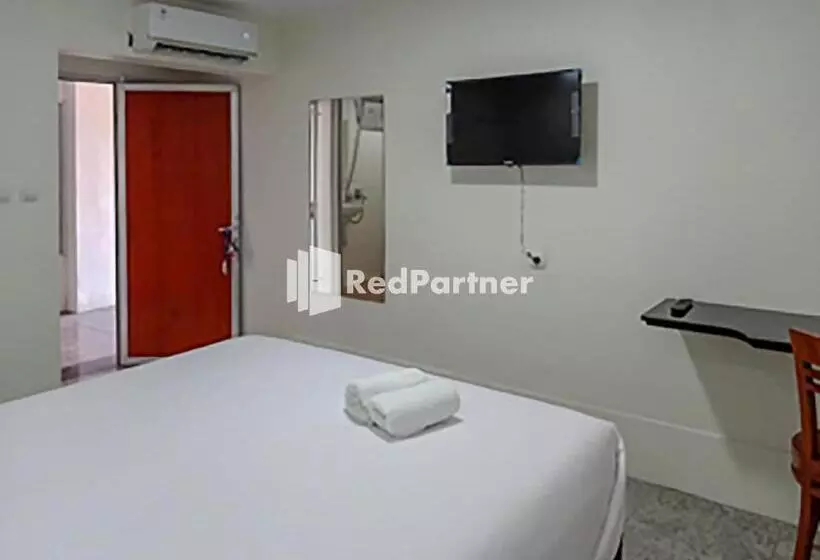 ホテル Trikatu Kendal Near Taman Kota Weleri Mitra Reddoorz