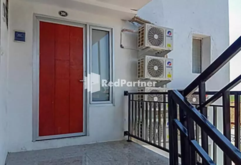 ホテル Trikatu Kendal Near Taman Kota Weleri Mitra Reddoorz