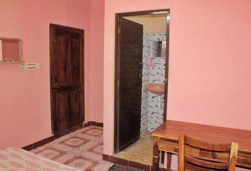 پانسیون Auro Gp Guest House