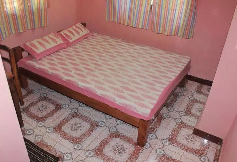 ペンション Auro Gp Guest House