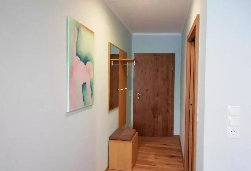 Majatalo Haus Monti