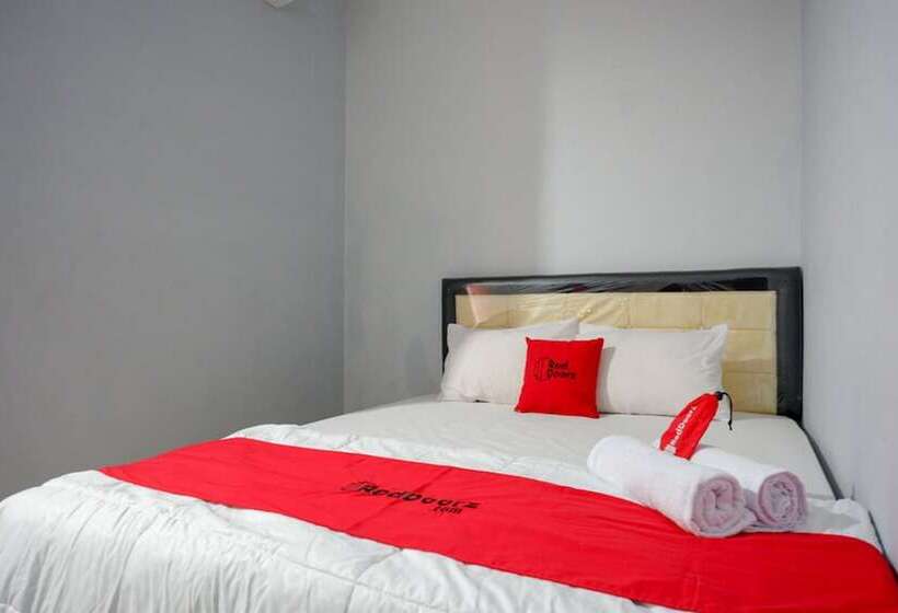 Reddoorz @ Hotel Grand Aulia Majene