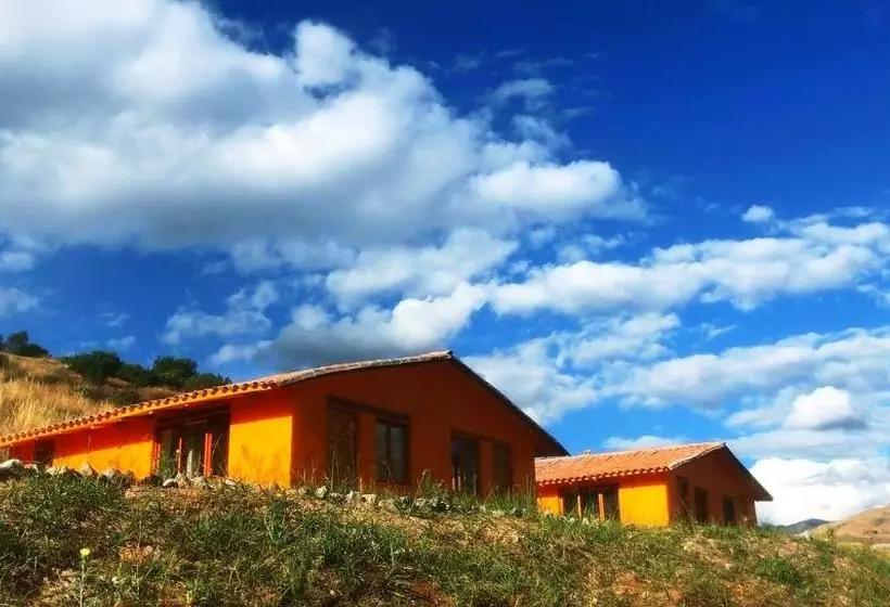 ユースホステル Alturuna Lodge