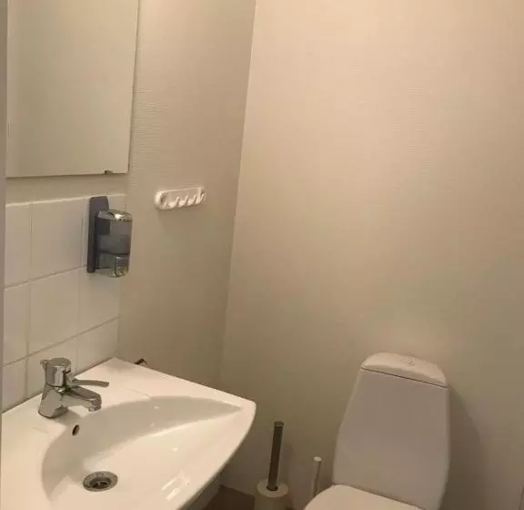 Retkeilymaja Klovabo Bed & Breakfast