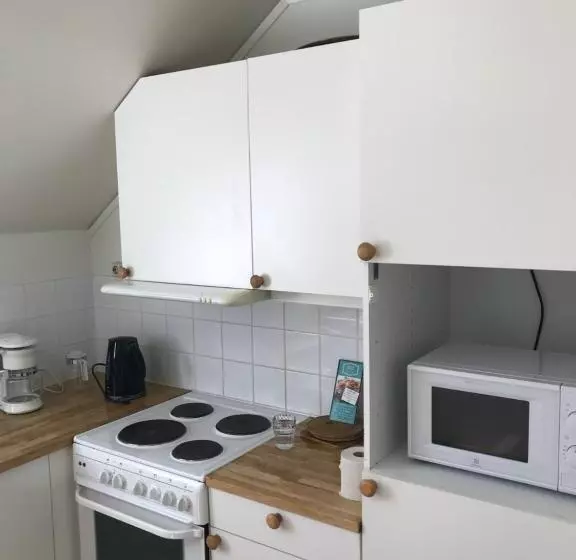 Retkeilymaja Klovabo Bed & Breakfast