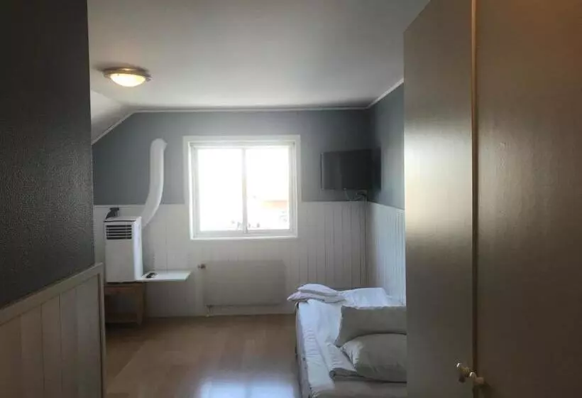 Retkeilymaja Klovabo Bed & Breakfast