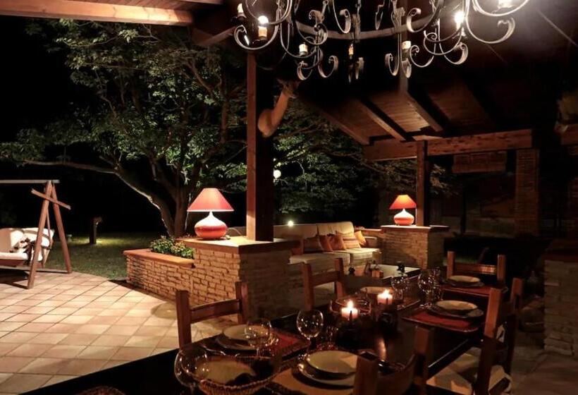 Bed and Breakfast I Lari Castel Del Monte