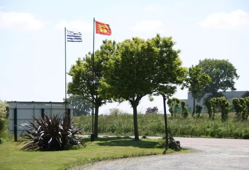 ベッドアンドブレックファースト La Pénate