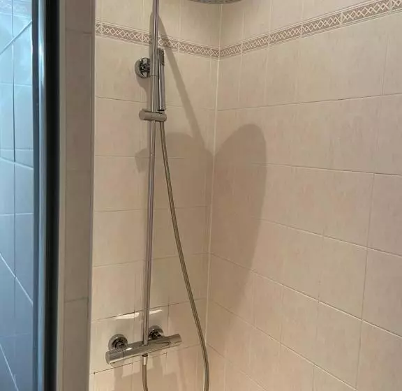 ベッドアンドブレックファースト La Pénate