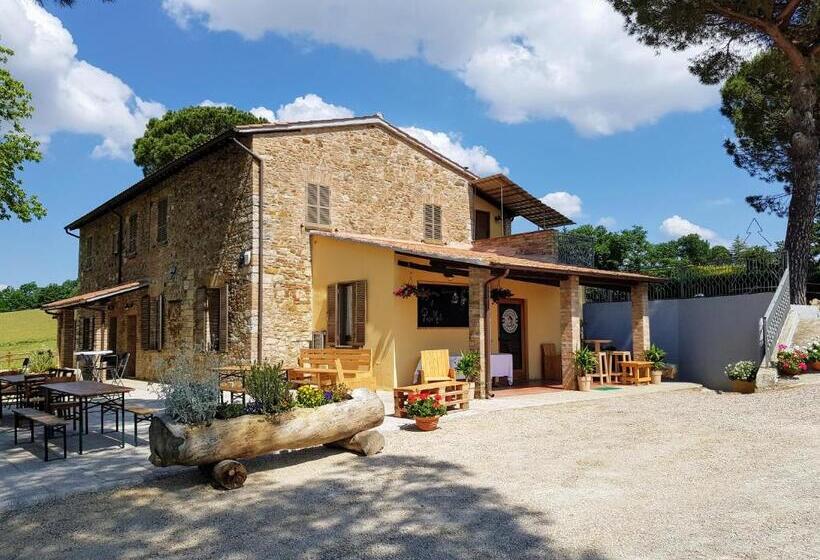 酒店 Agriturismo Il Pappamerlo