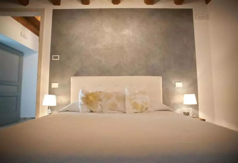 ホテル Agriturismo Ostrouska