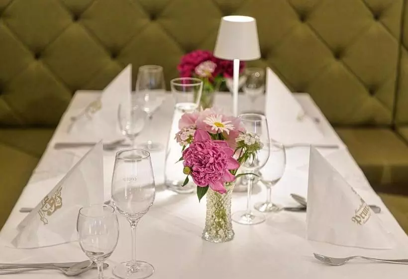 Hotelli Gasthof Prunner