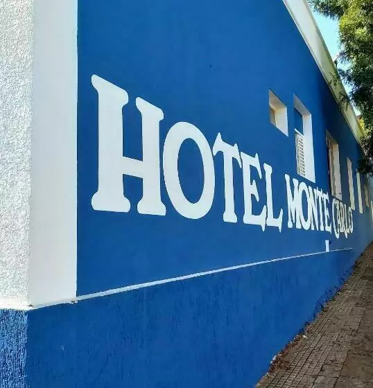 ホテル Monte Carlo