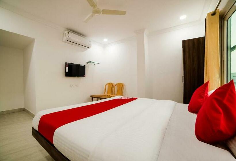 فندق Oyo 40122  Aria Inn