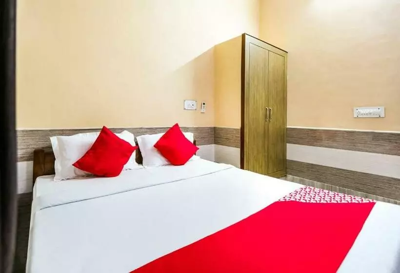 Hotelli Oyo 40880  Shashi